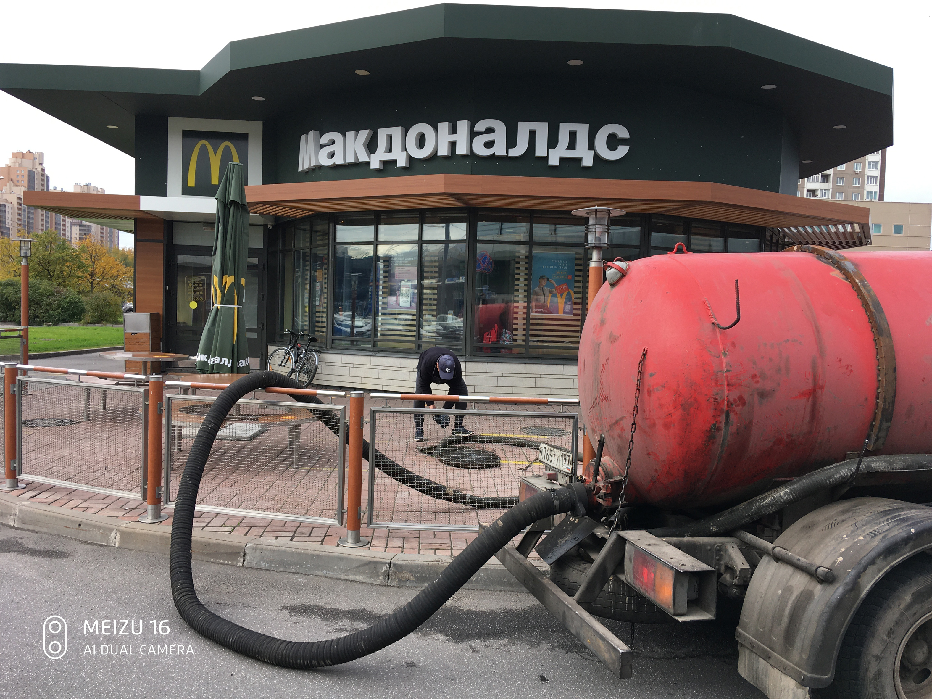 Отзыв о работе Илососной Машын в Красносельском районе